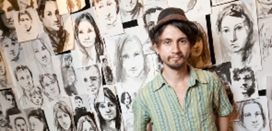 Воронежский художник, который путешествует во всем мире без денег, собирает снова к пути