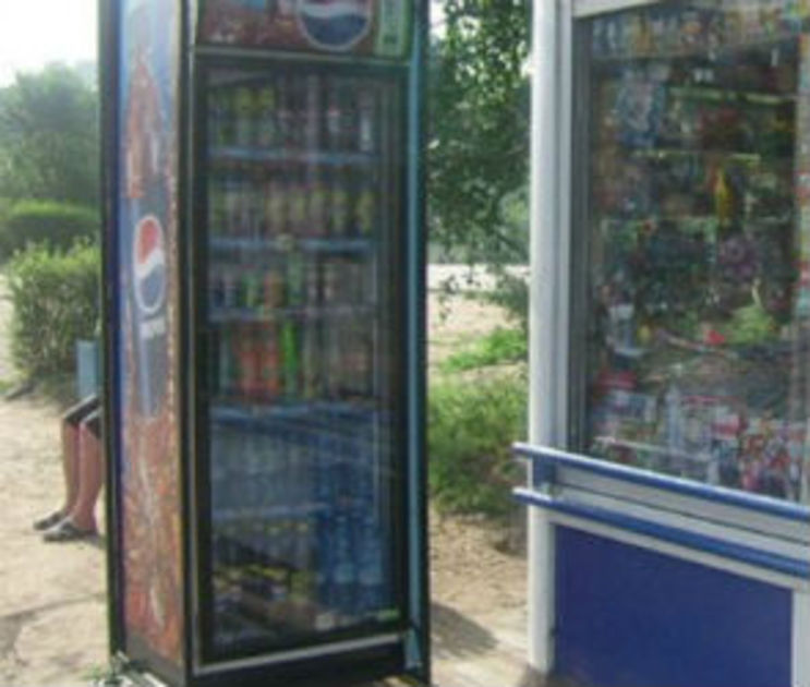 Житель Воронежа оштрафовал за неправильную парковку холодильника